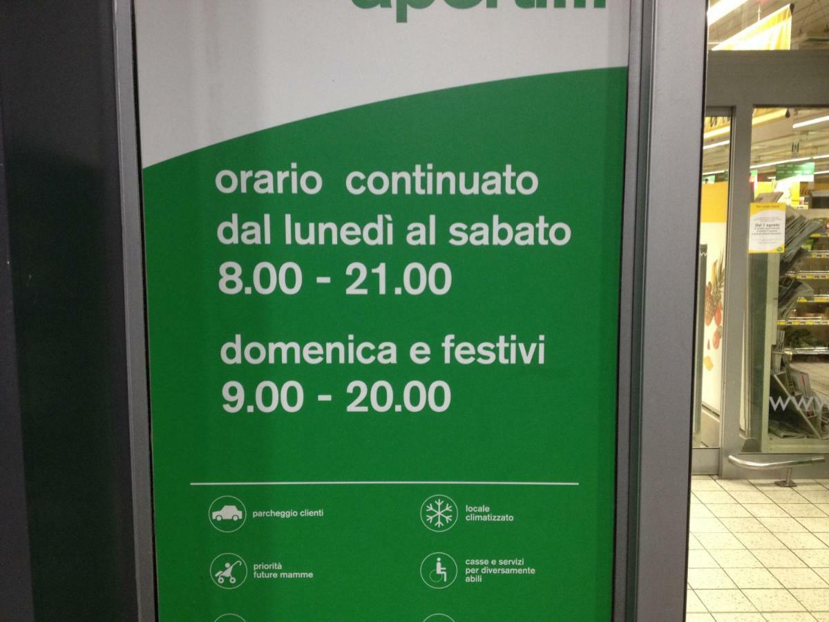 Cornerapartment III Bologna Luaran gambar